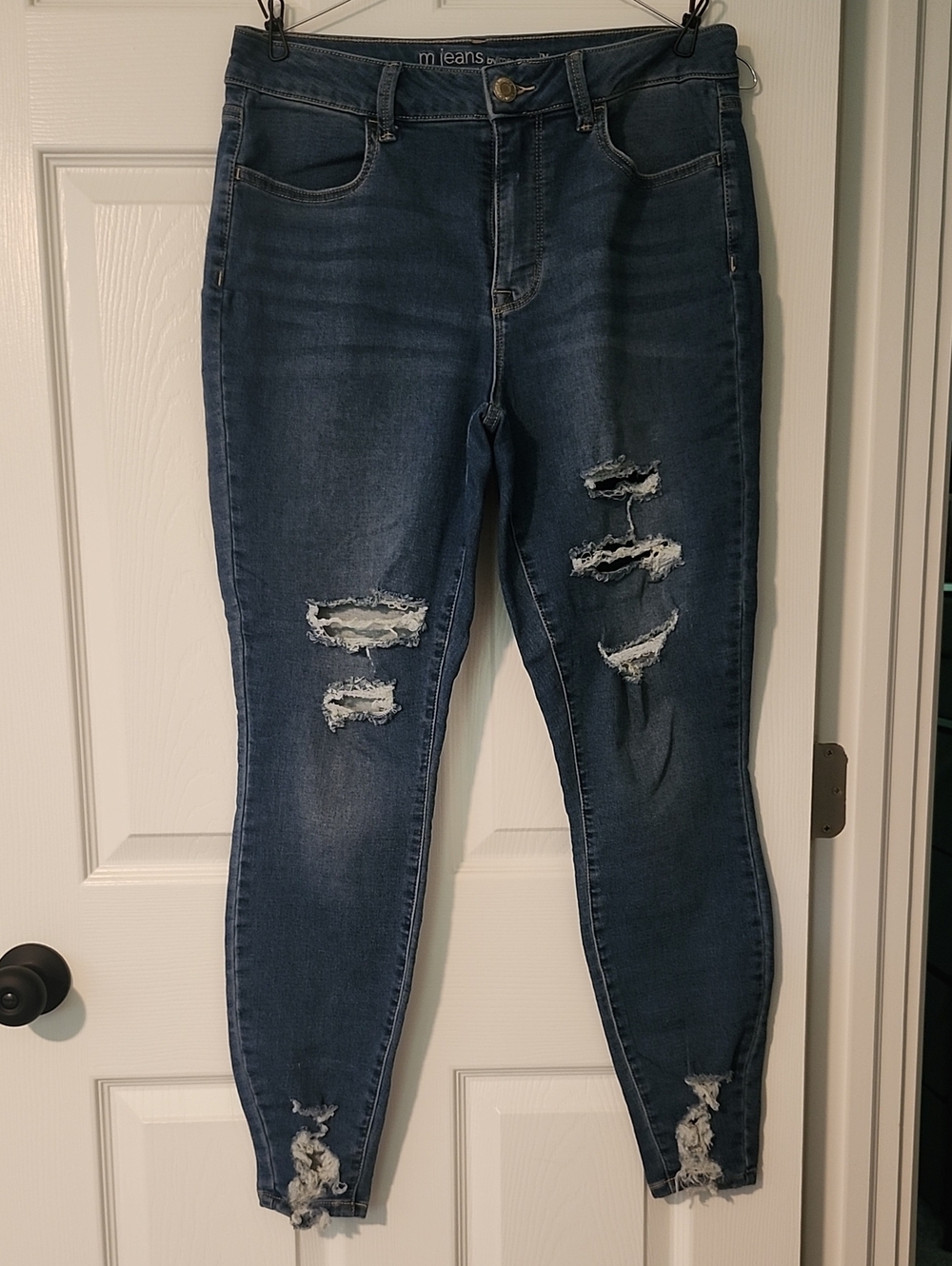 Women’s Distressed Dark Blue Jeans